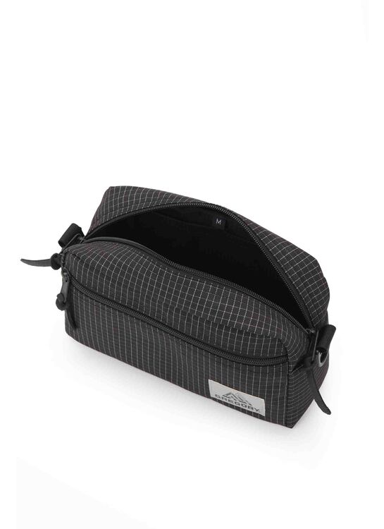 CLASSIC BAGS パデッドショルダーポーチM