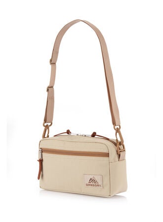 CLASSIC BAGS パデッドショルダーポーチM