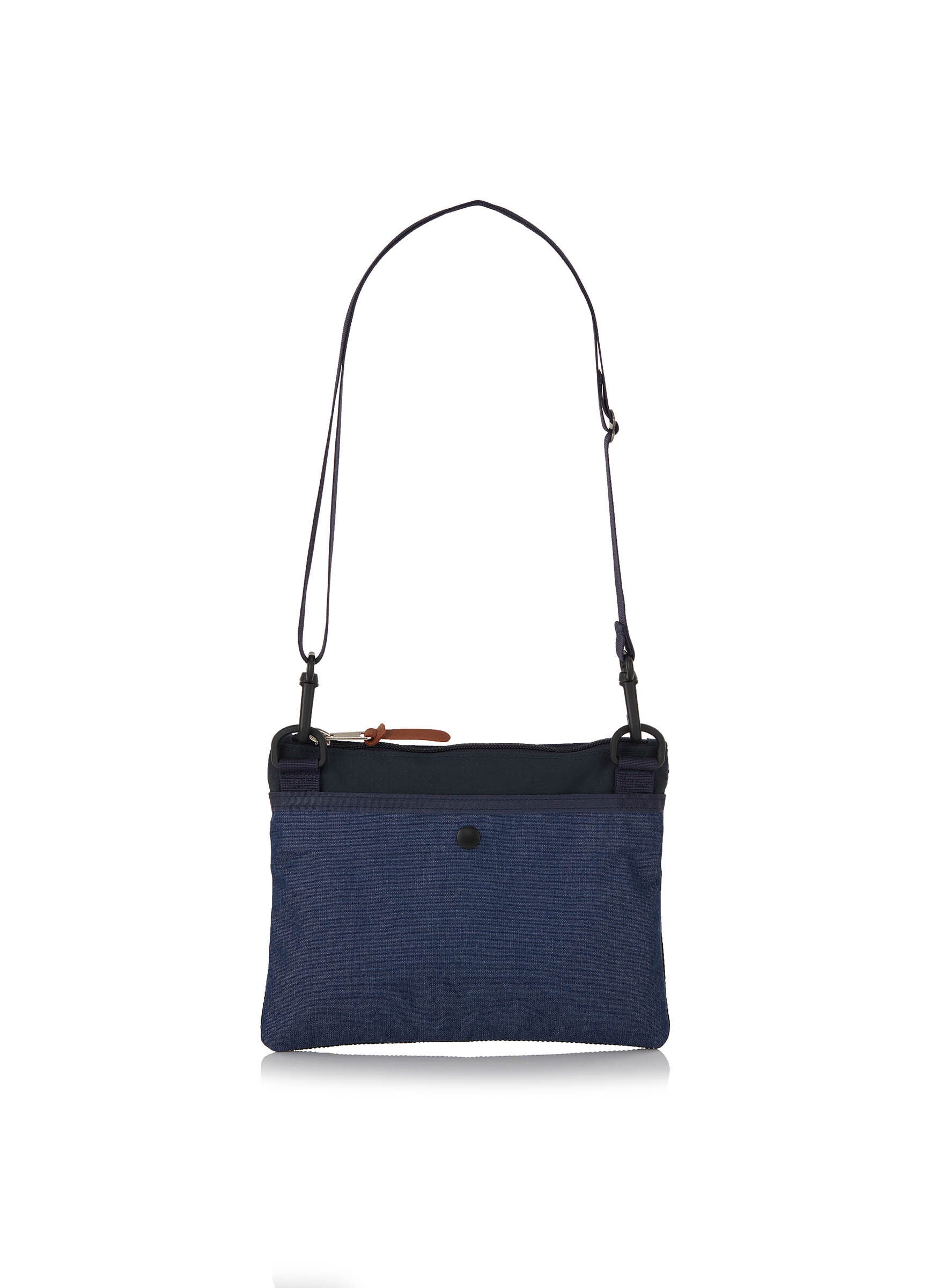 109457_1290_hi-res_BACK_4.jpg?