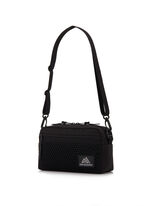 CLASSIC BAGS パデッドショルダーポーチM