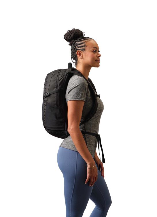 ESSENTIAL HIKINGナノ20