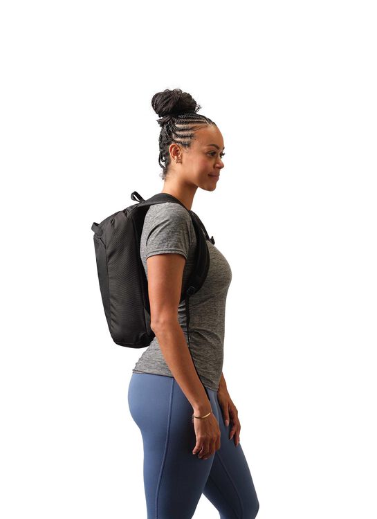 ESSENTIAL HIKINGナノ14