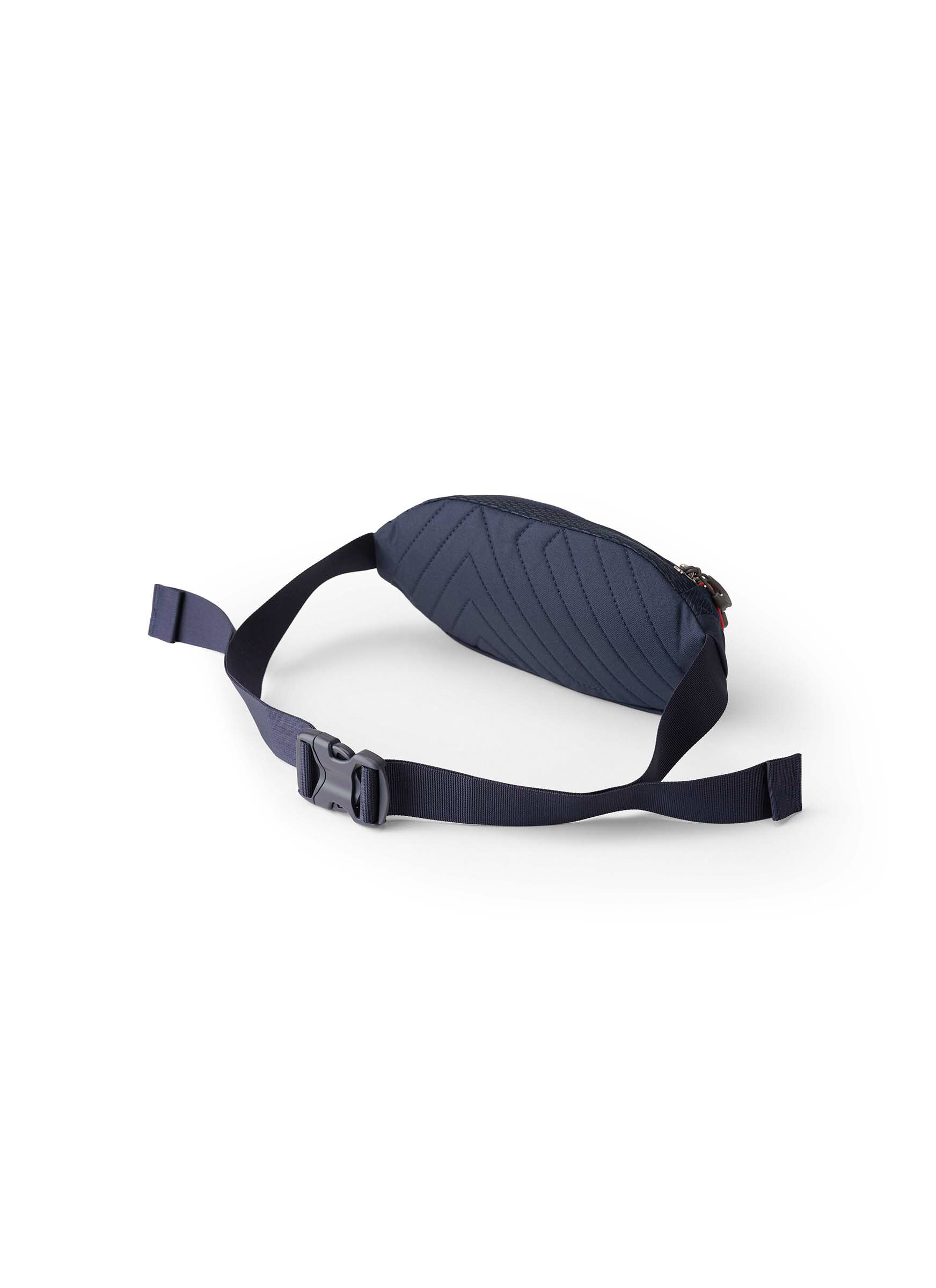 ESSENTIAL HIKINGナノウエストパックミニ