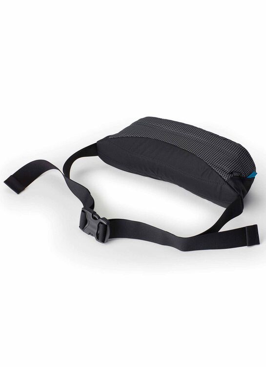 ESSENTIAL HIKING ナノウエストパックミニ