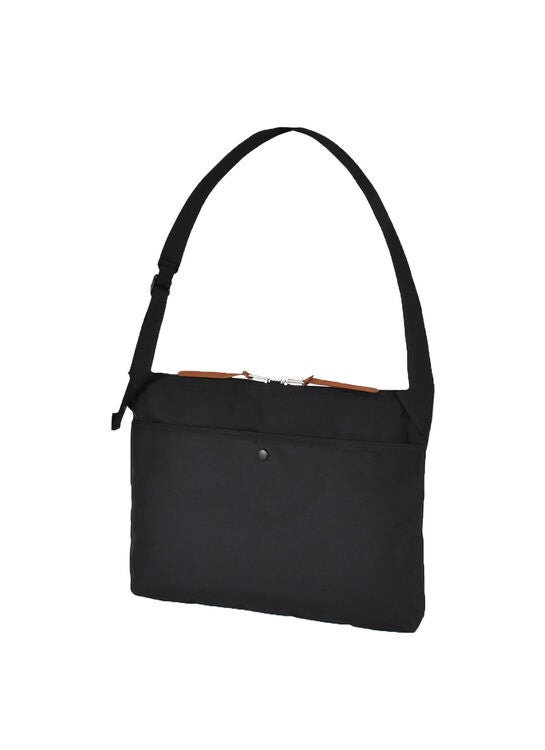 CLASSIC BAGS イージーメッセンジャー