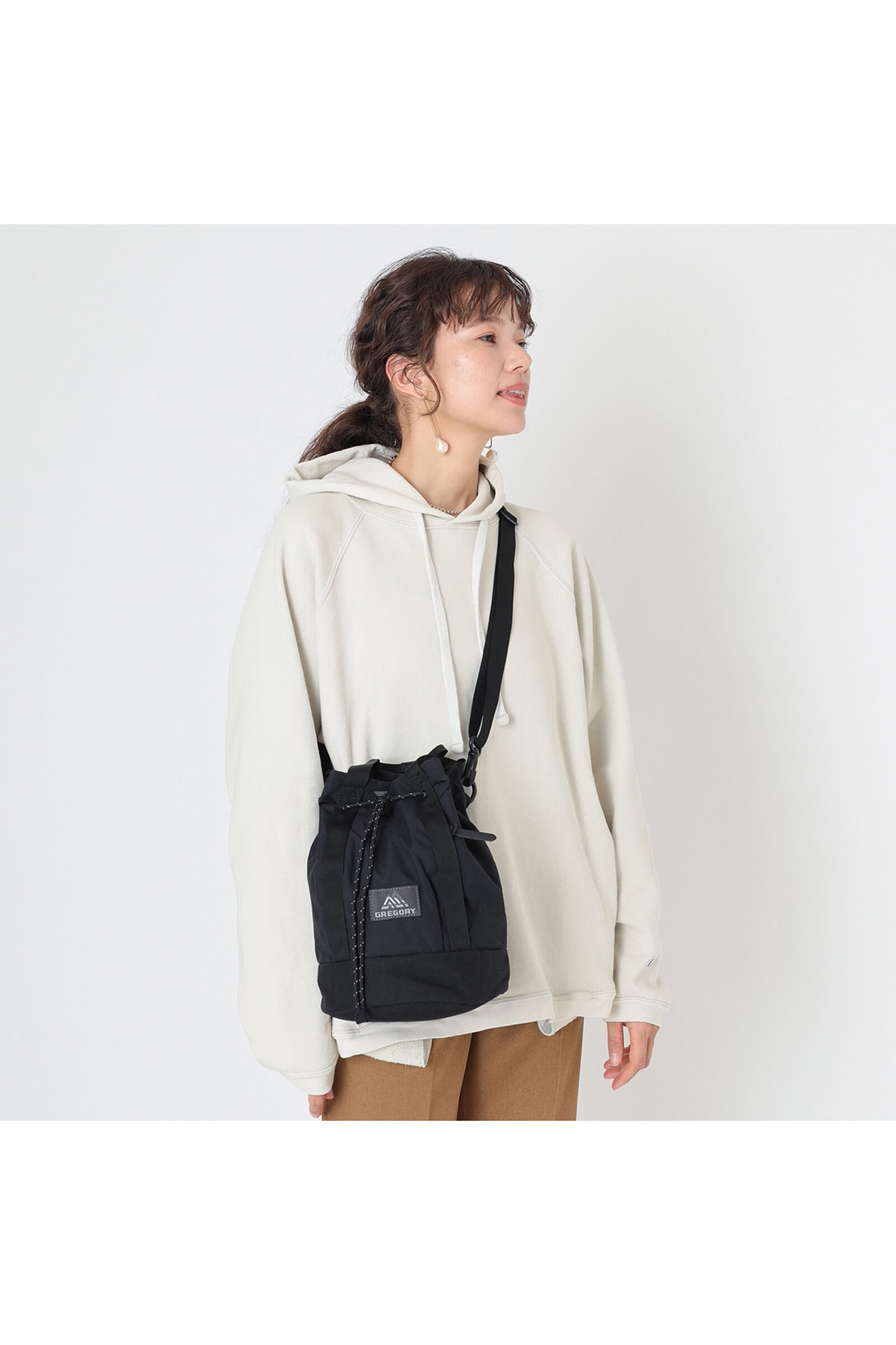 2ウェイバケット インディブラック | グレゴリー公式オンライン