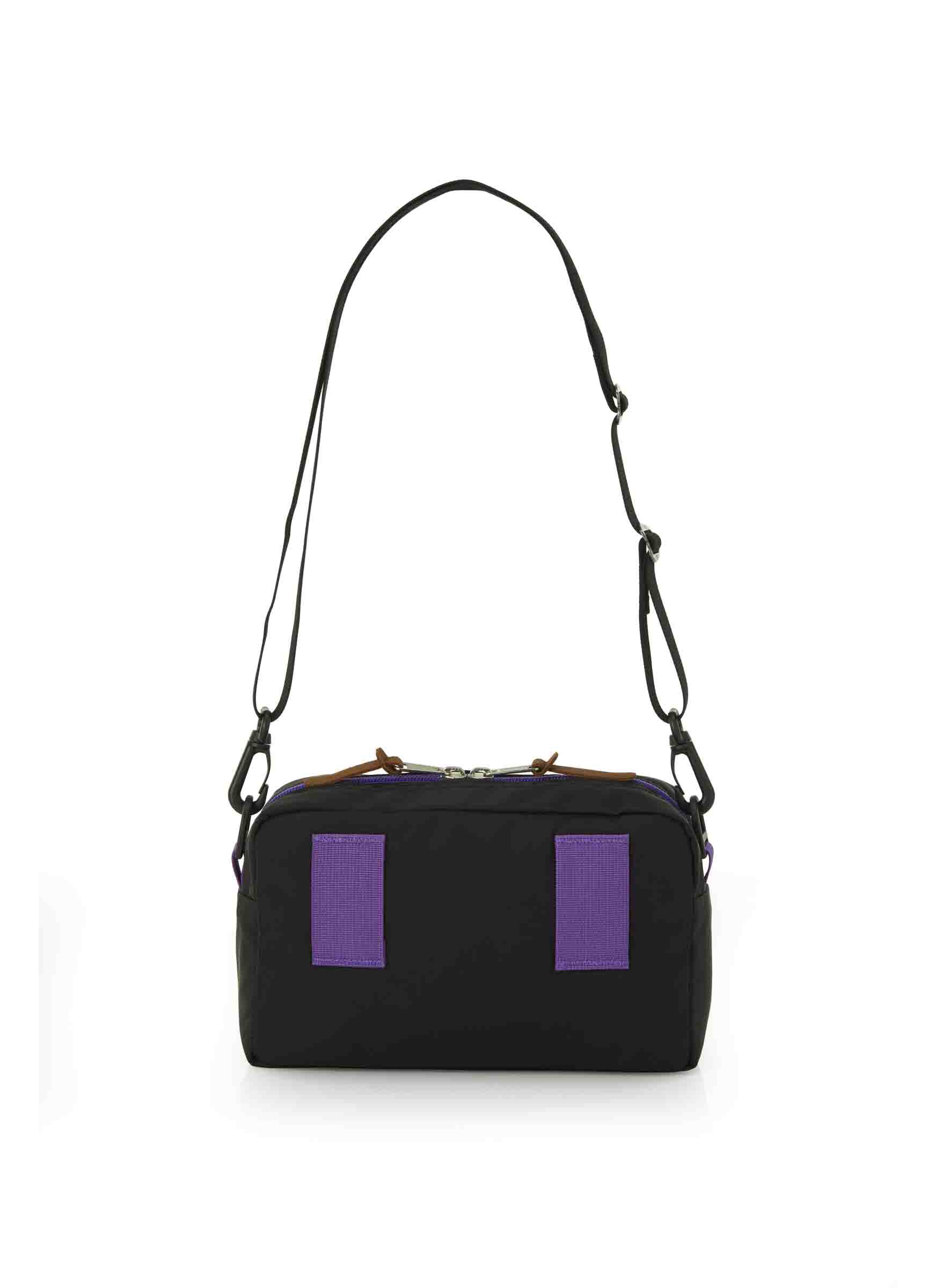 CLASSIC BAGS パデッドショルダーポーチM