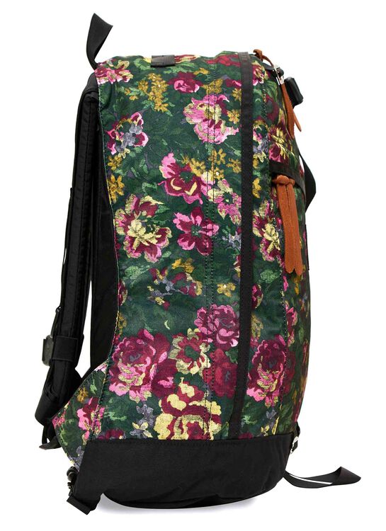 CLASSIC DAY デイパック