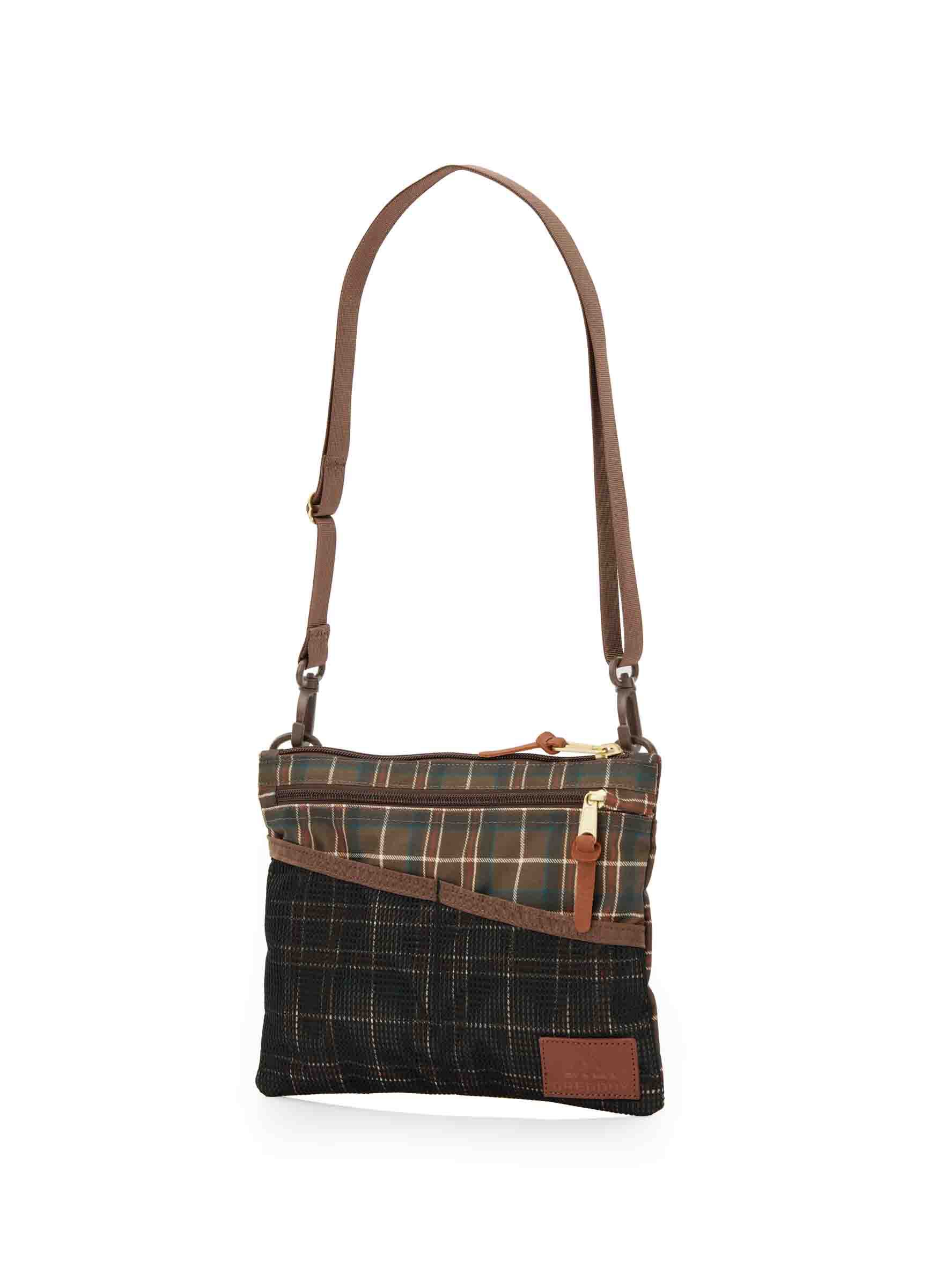 クラシックサコッシュM ウッドランドプラッド | グレゴリー公式