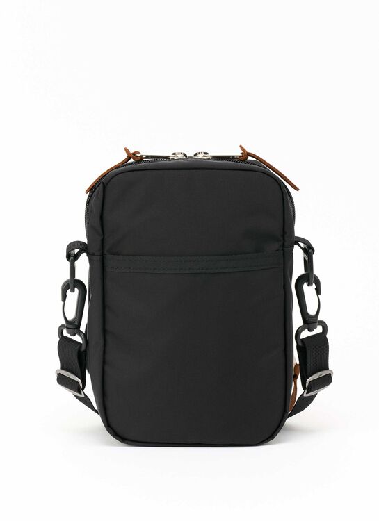 イージーポケット FAVE