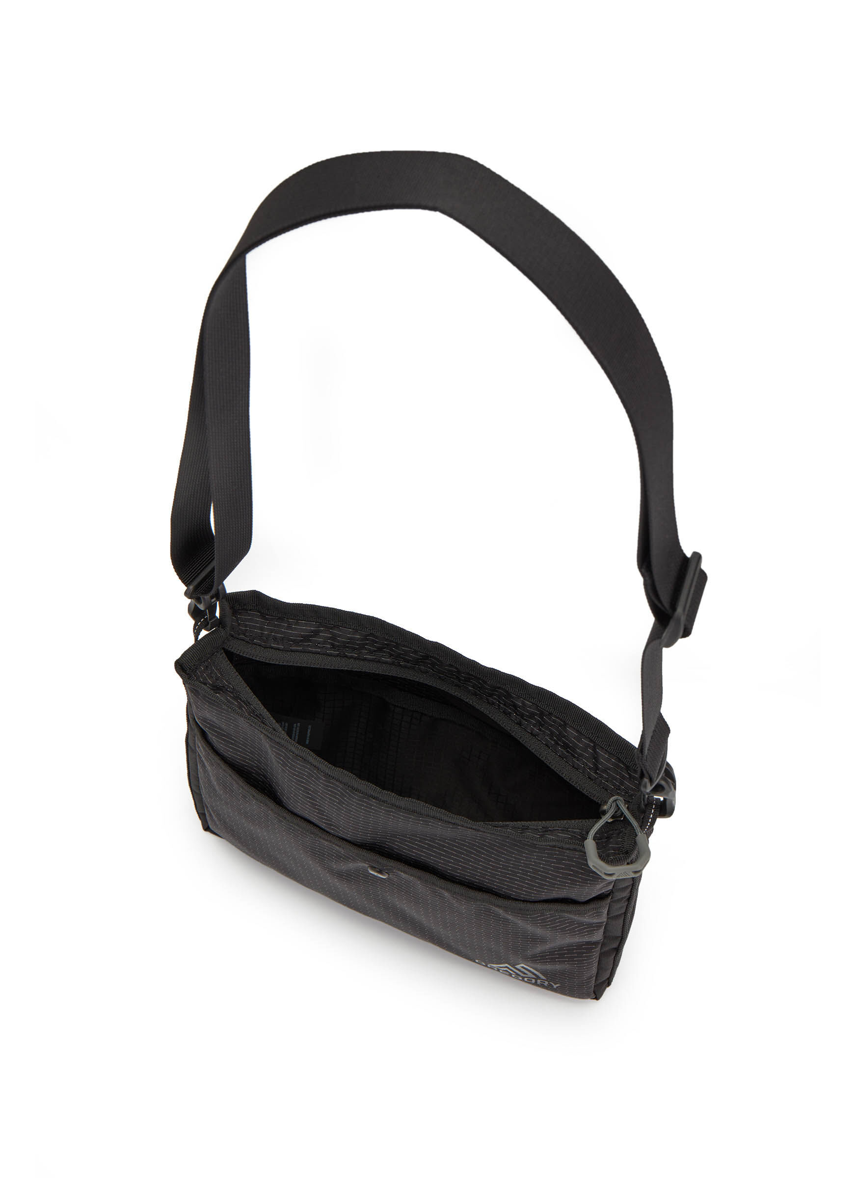 ESSENTIAL HIKING ナノサコッシュ