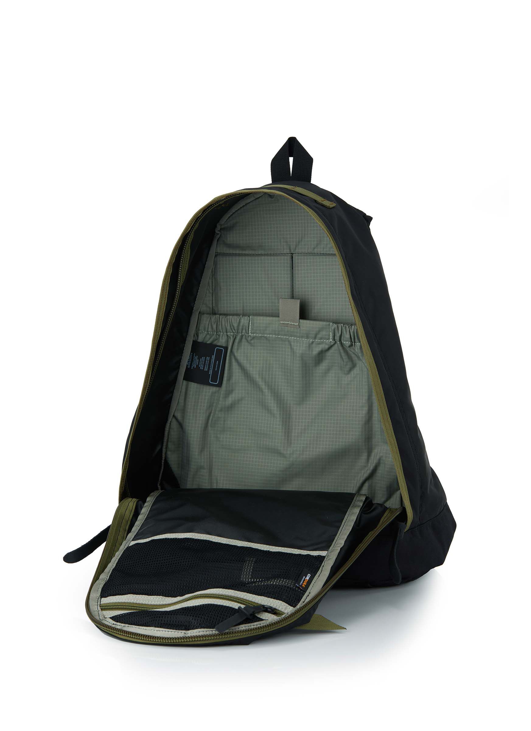 新品　デイパック　ブラック　オリーブ　グレゴリー　26l デイパック ブラック/オリーブ | グレゴリー公式オンライン