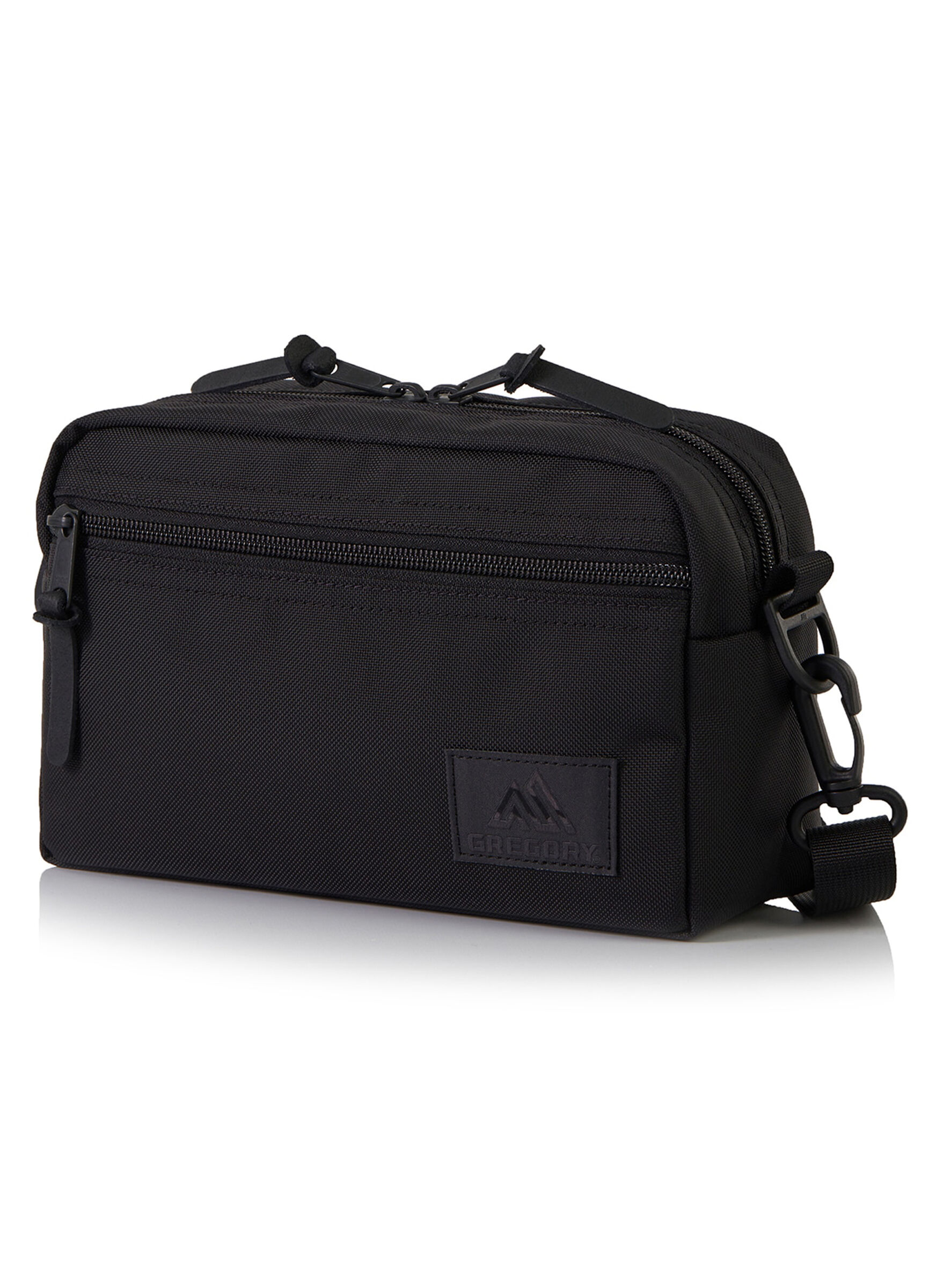 CLASSIC BAGS パデッドショルダーポーチM