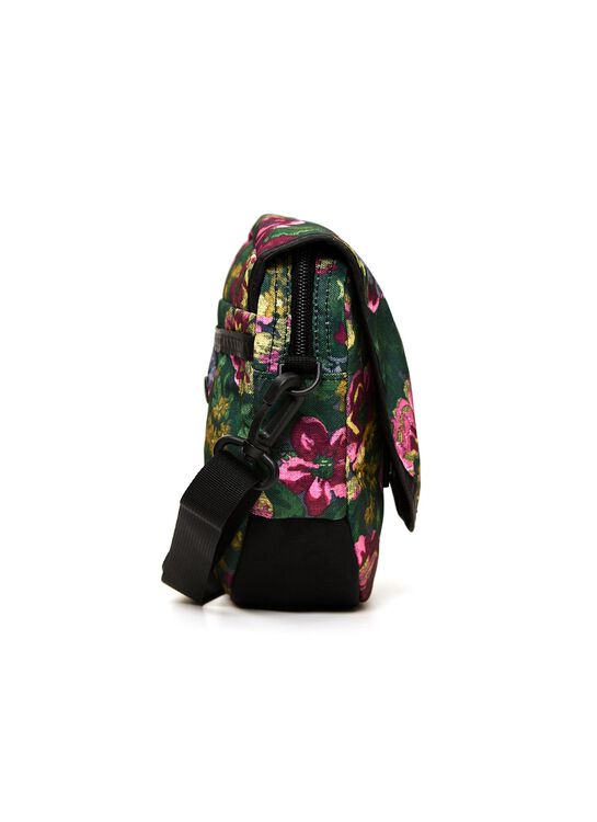 CLASSIC BAGS ラフィンショルダー