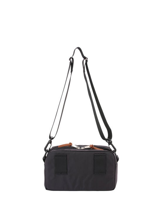 CLASSIC BAGS パデッドショルダーポーチM