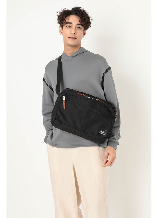 CLASSIC BAGS ユーティリティーショルダーL