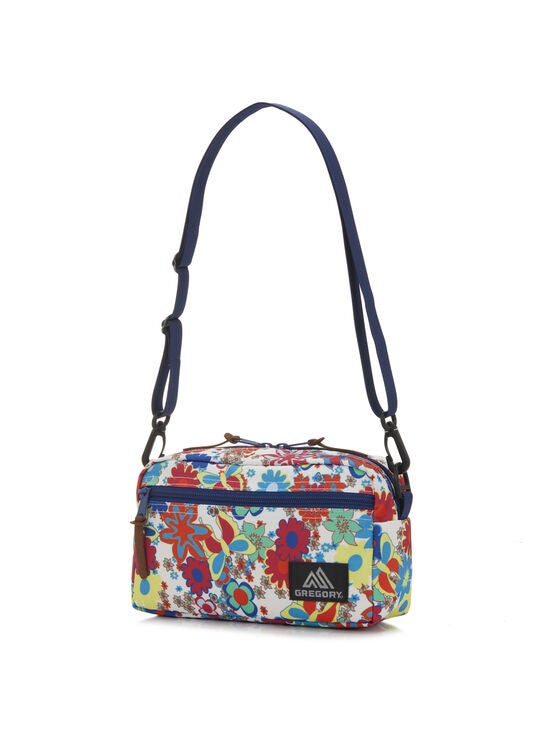 クラシックバッグ パデッドショルダーポーチM