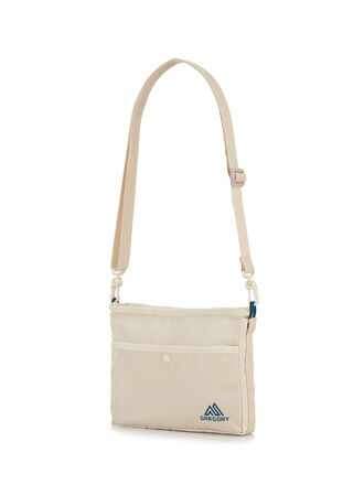 ESSENTIAL HIKING ナノサコッシュ