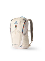 ESSENTIAL HIKINGナノ24