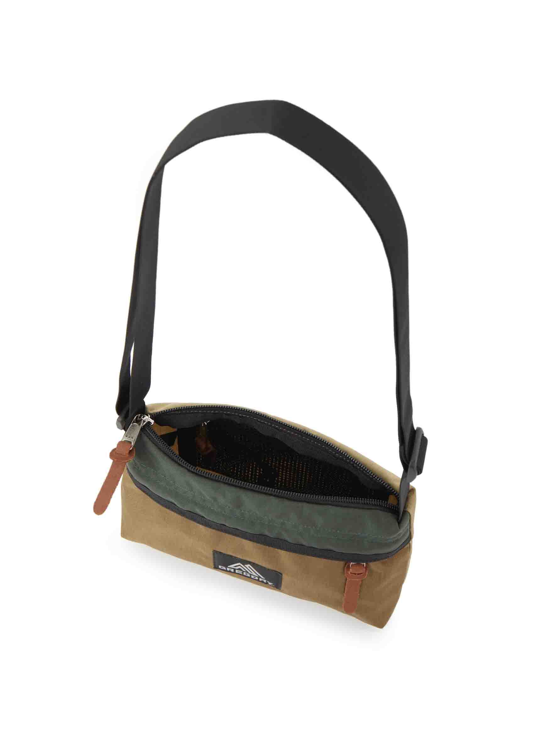 CLASSIC BAGS エンベロップショルダー