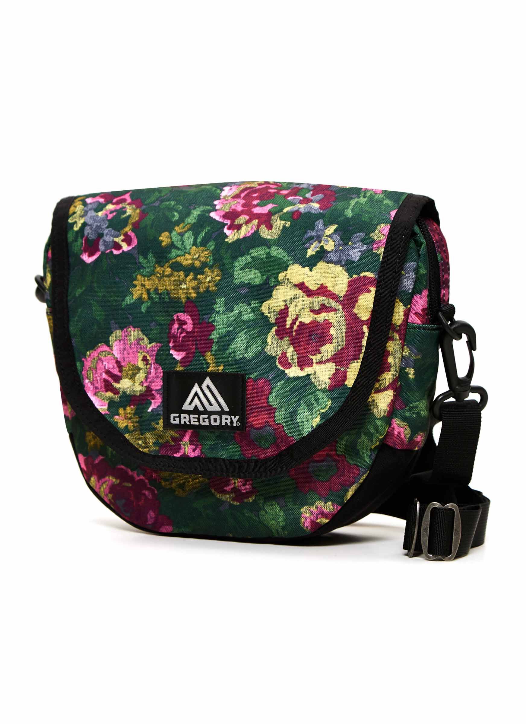 CLASSIC BAGS ラフィンショルダー