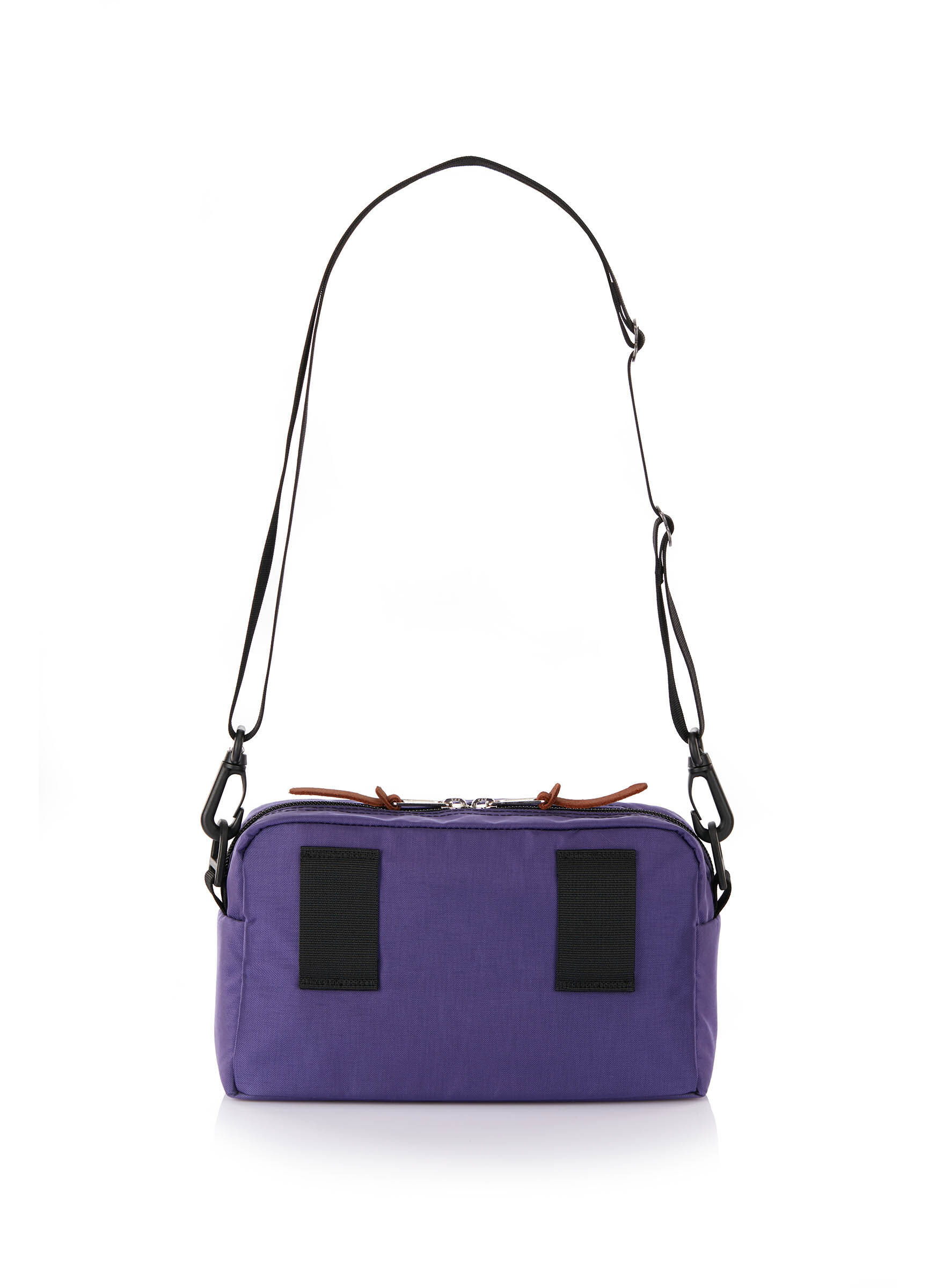 CLASSIC BAGS パデッドショルダーポーチM