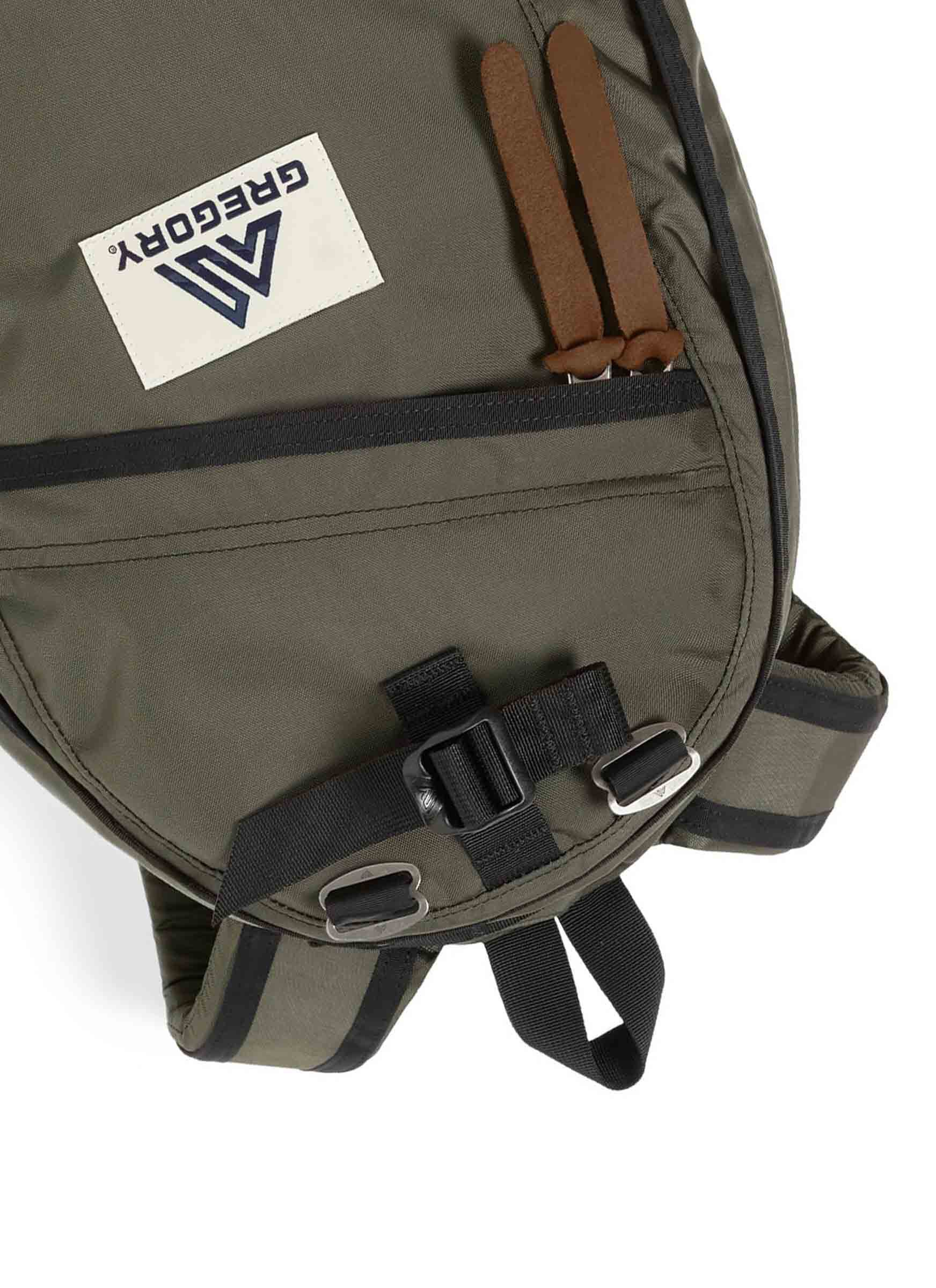 CLASSIC DAY【thisisneverthat】 デイパック