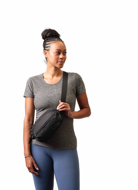 ESSENTIAL HIKING ナノウエストパック