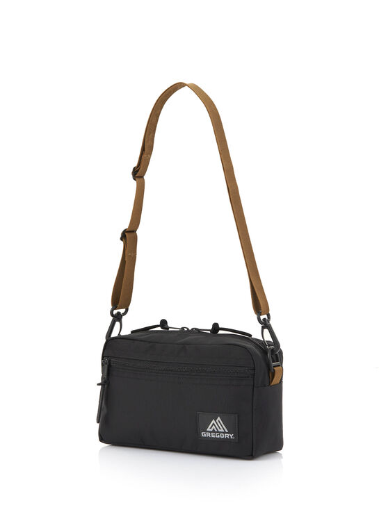 CLASSIC BAGS パデッドショルダーポーチM