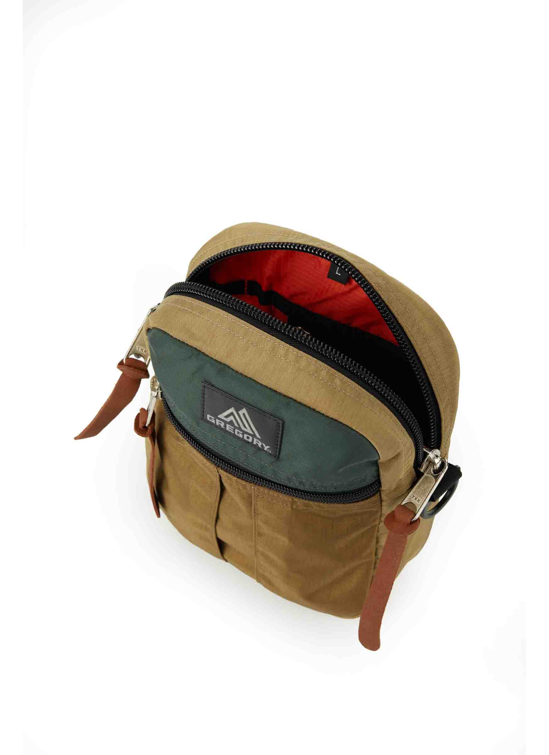 ☆IL BISONTE☆Gregory クイックポケット 限定品 イル ビゾンテ〕ブランドのシグネチャーが融合した究極の