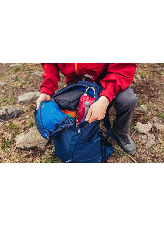 ズール30 MD/LG ボルケニックブラック | グレゴリー公式オンライン