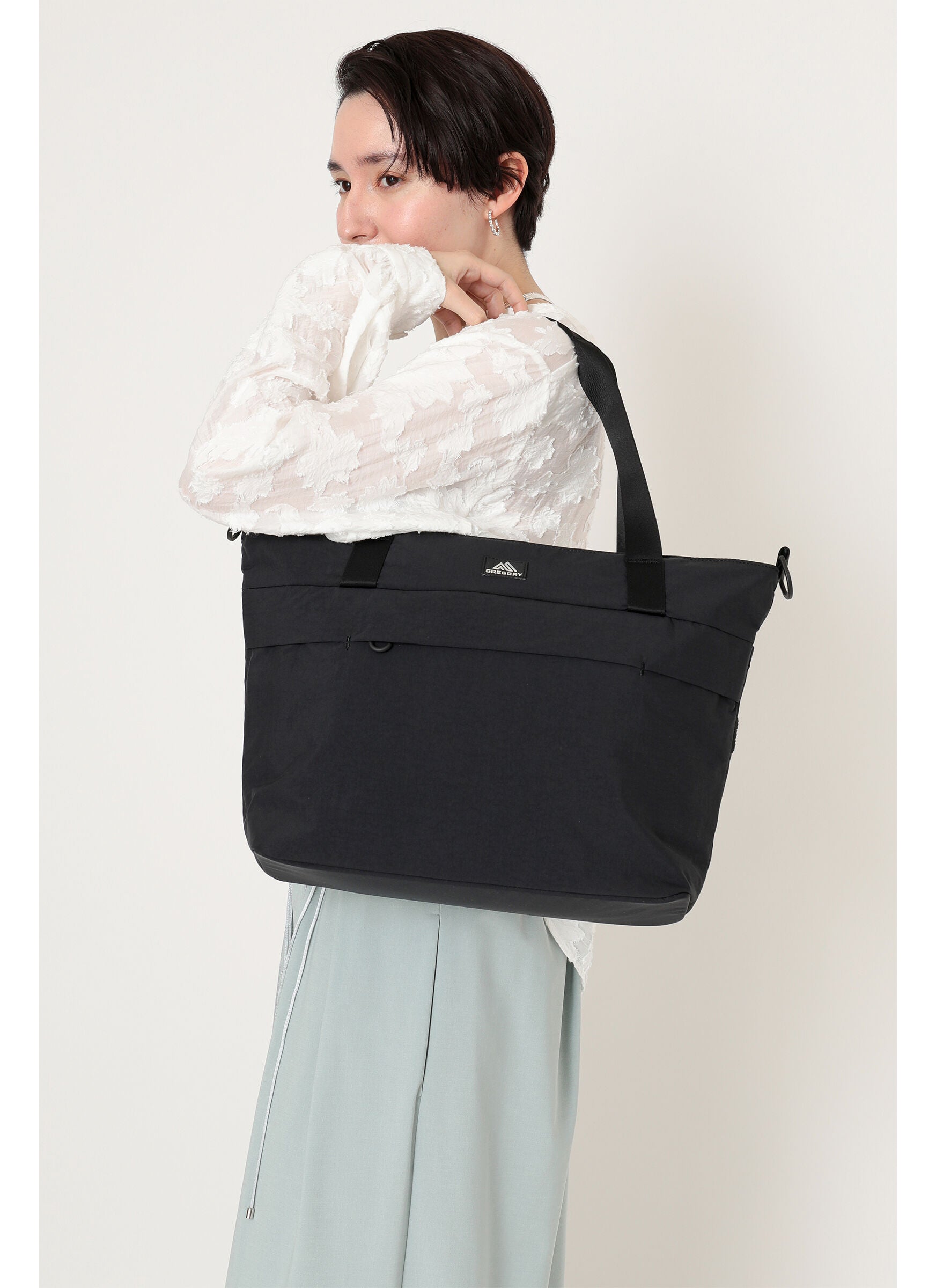 スージートート エボニーブラック | グレゴリー公式オンラインストア