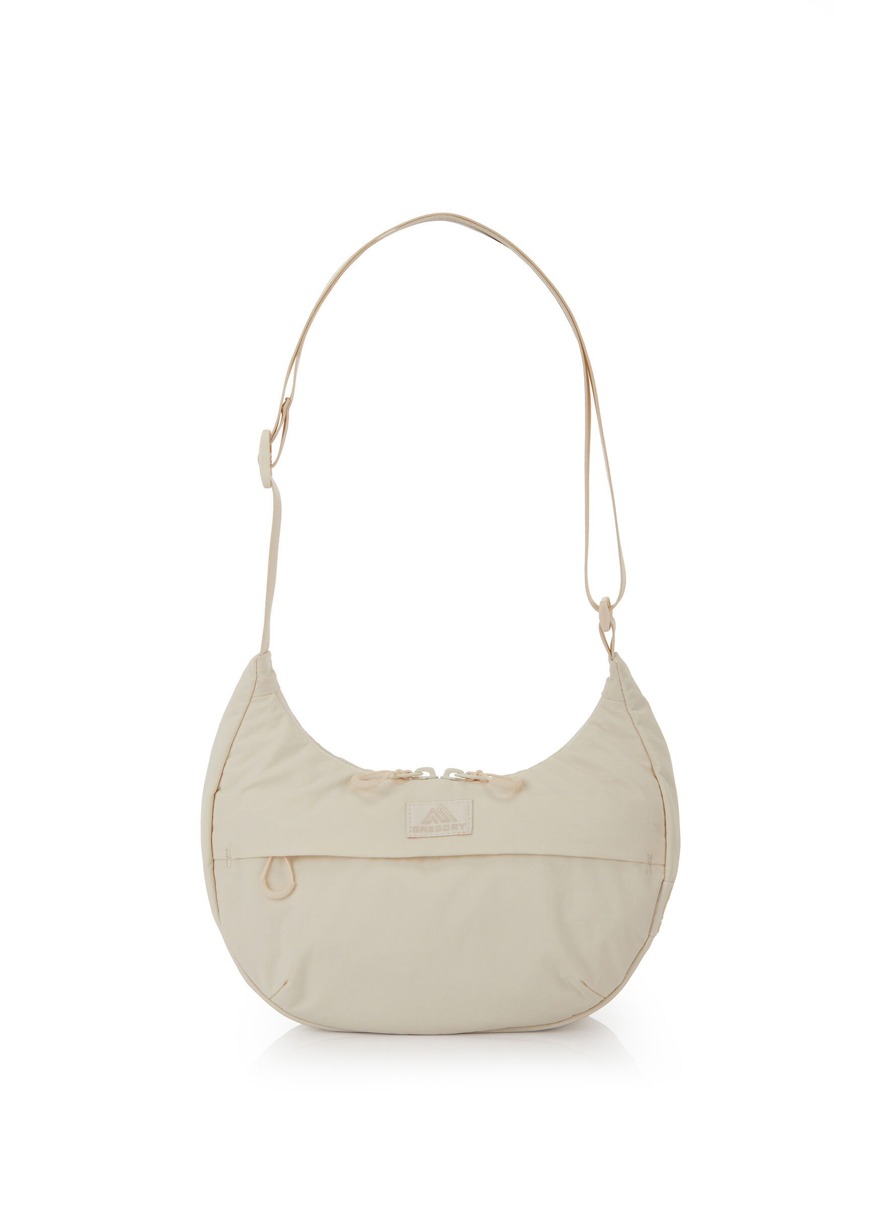 ホワイトショルダーバッグ ハーフムーン型 CHARLES & KEITH CHARLES & KEITH（チャールズ & キース）の「Kora コラ