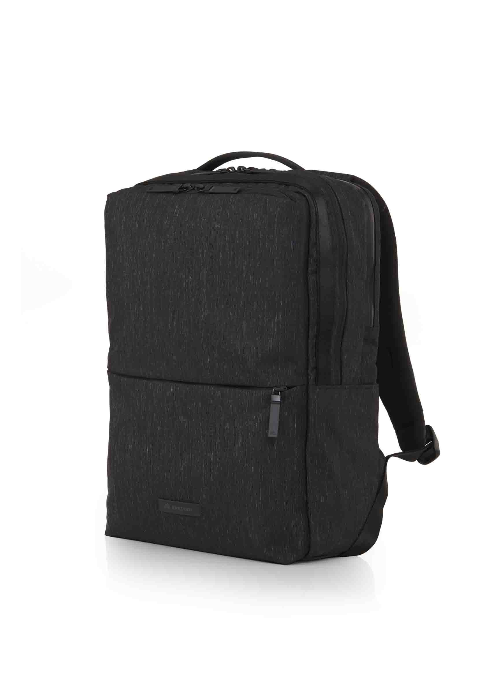 イグザート スクウェアバックパック