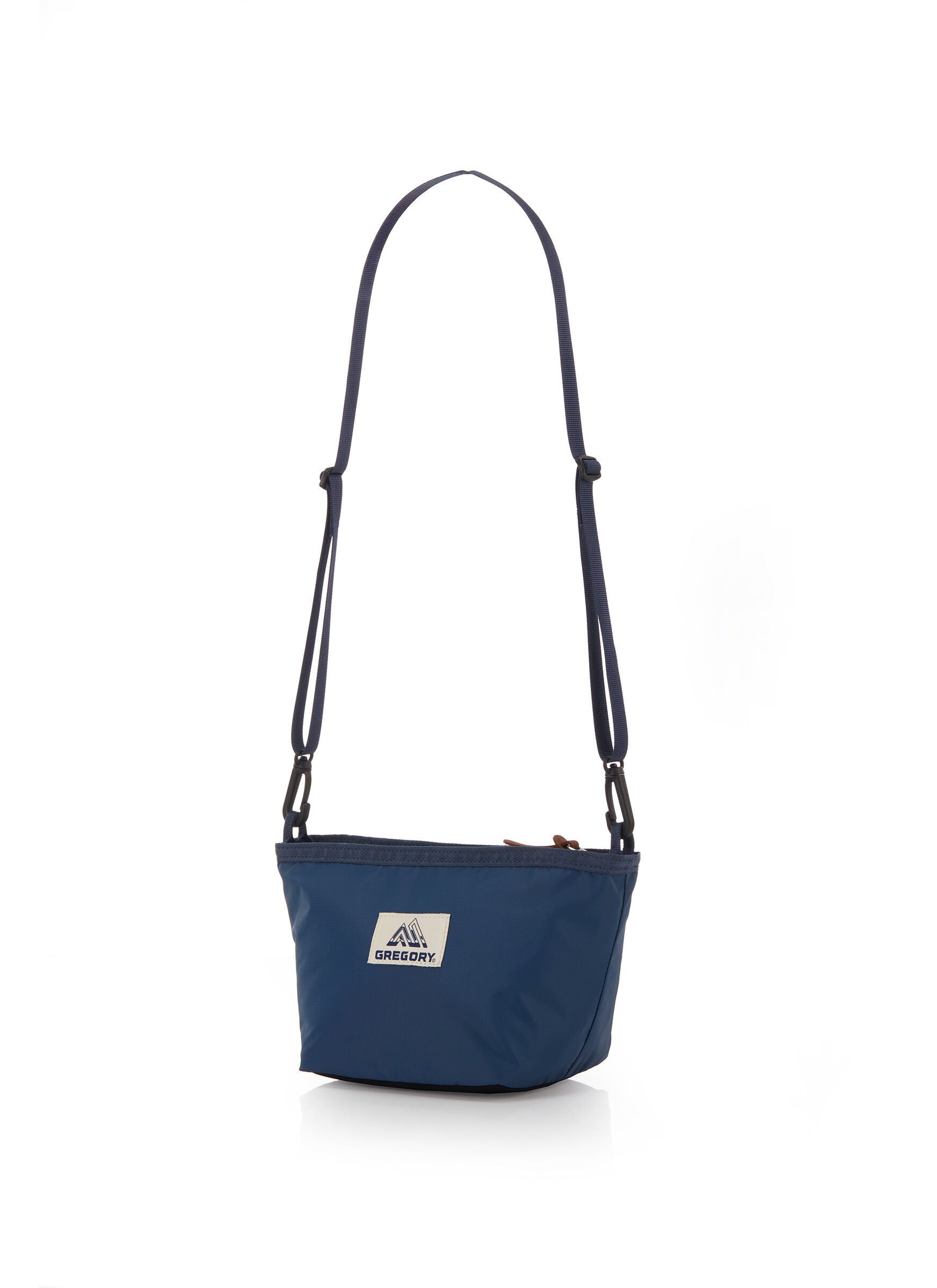 イージーショルダー ディープシーブルー | グレゴリー公式オンライン
