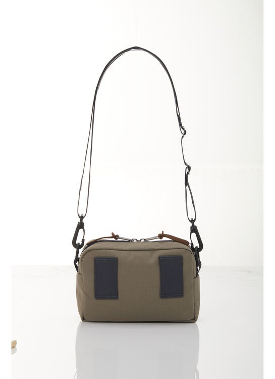 クラシックバッグ パデッドショルダーポーチS