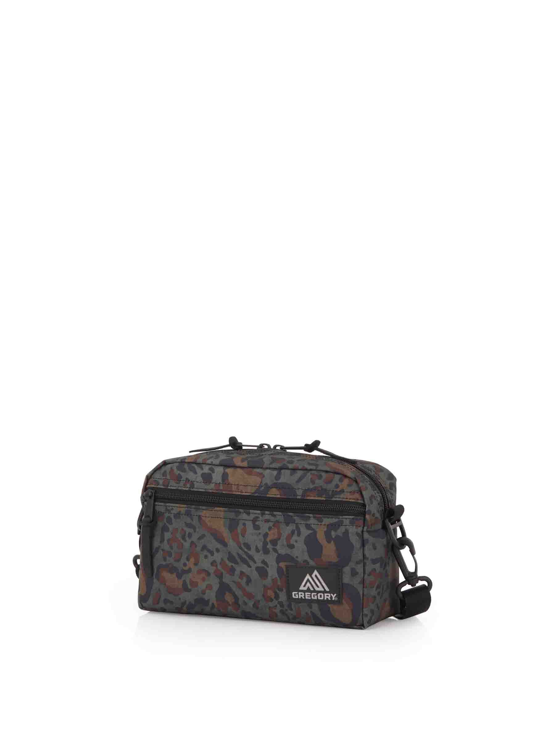 CLASSIC BAGS パデッドショルダーポーチM