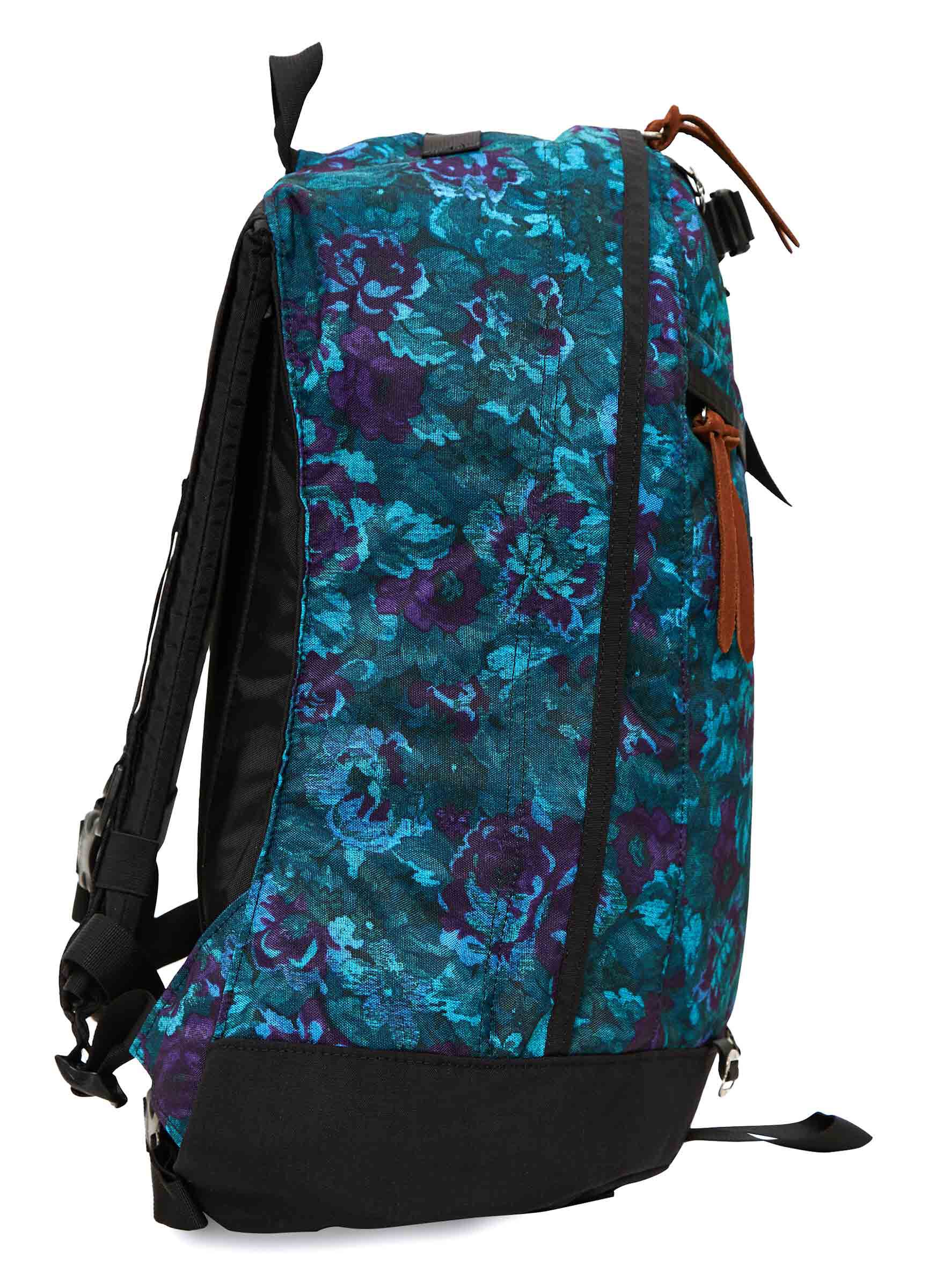 CLASSIC DAY デイパック