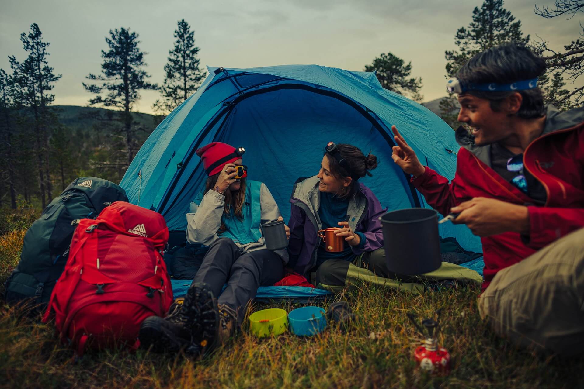 MOMENTUM DAYPACKS スウィフト16