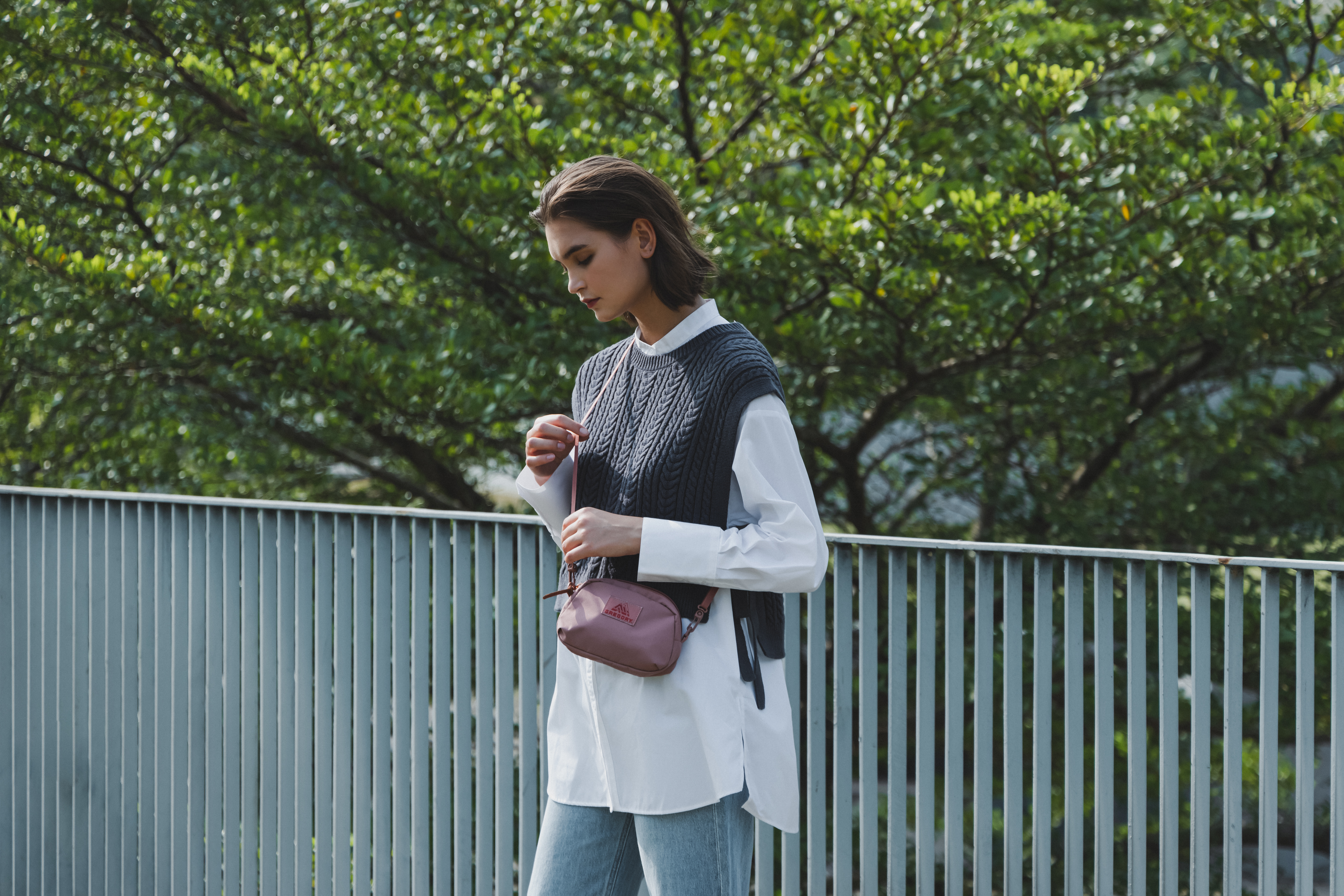 LADYBIRD クロスボディバッグ